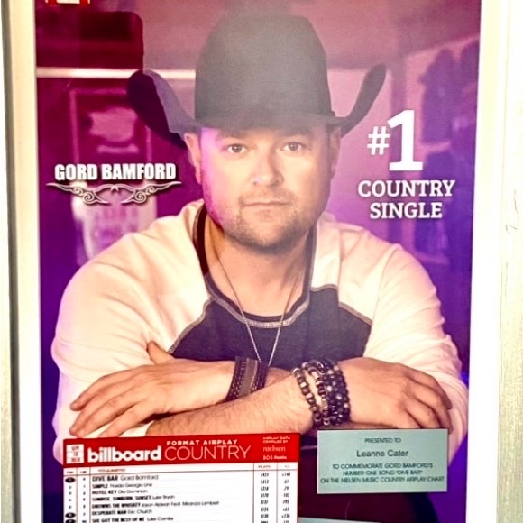 Rare Country Music Award- Gord Bamford #1 Billboard Air Play Song- Dive Bar 2018 - Picture 2 of 6